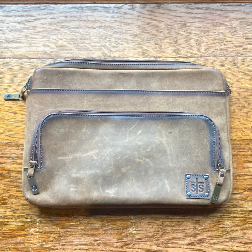 STS Ranchwear Baroness Large Laptop Bag
